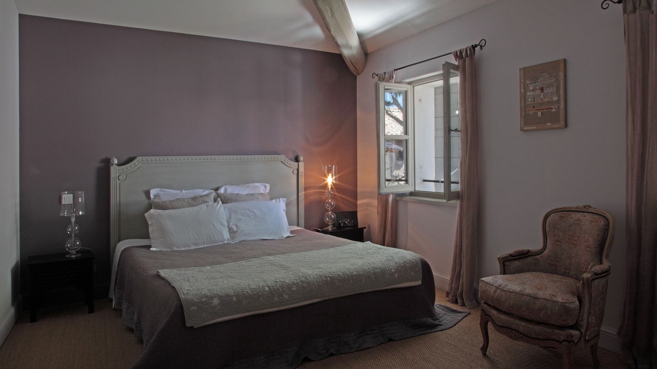 Photo of Bedroom in L'Isle-sur-la-Sorgue