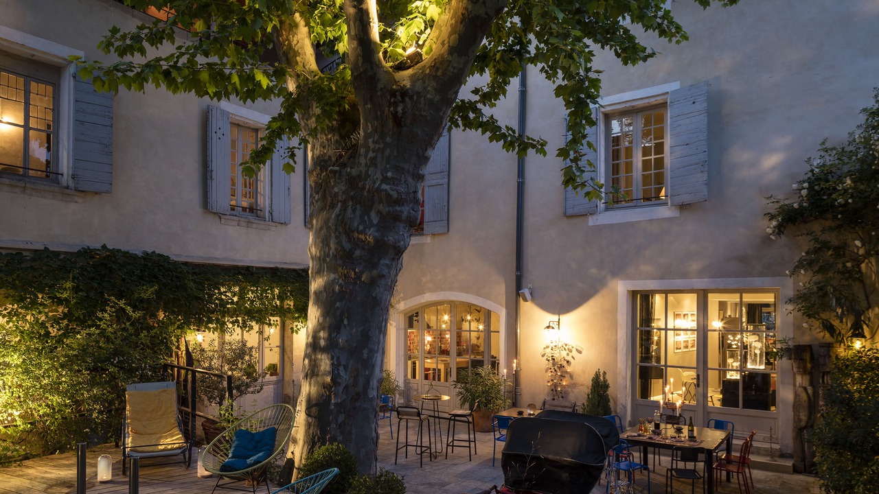 Photo of Buildings in L'Isle-sur-la-Sorgue