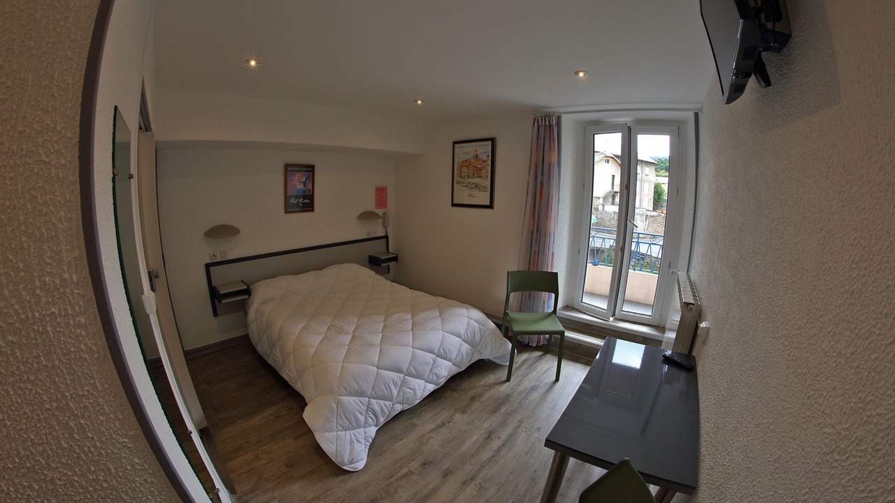 Photo of Bedroom in Meyrueis