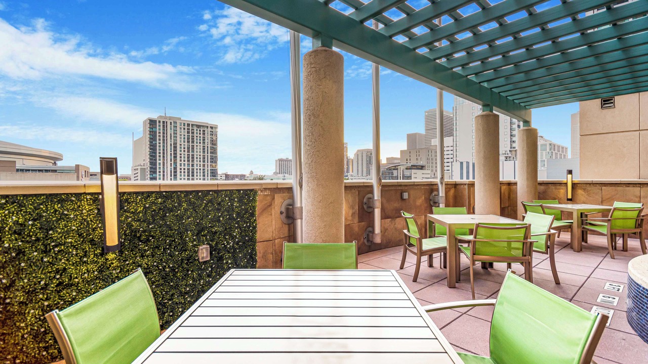 Photo of Patio Balcony in Houston Convention District