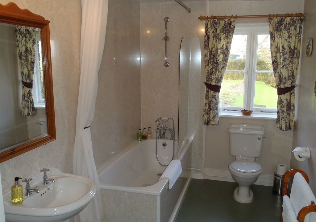 Photo of Bedroom in Froxfield