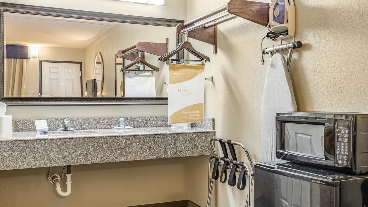 Photo of Bathroom in Tupelo