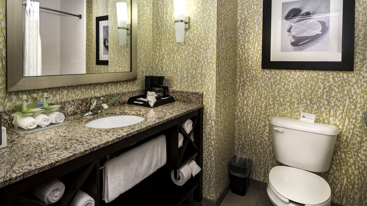Photo of Bedroom in Conway