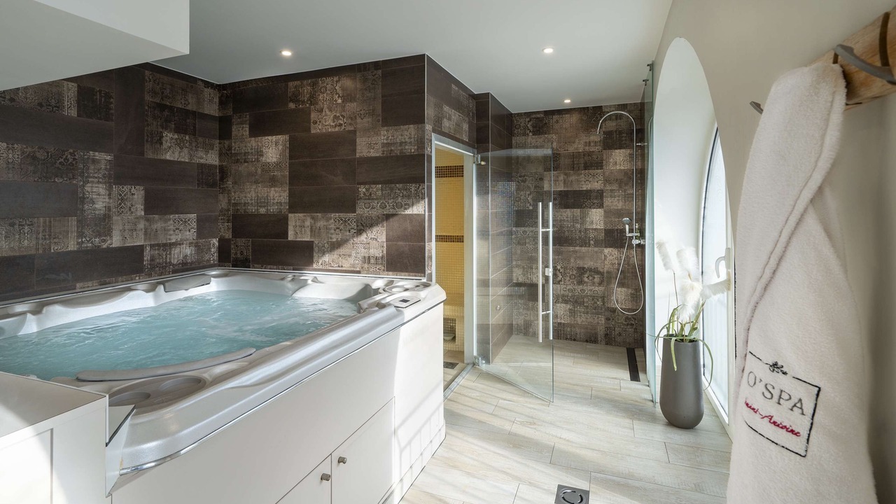 Photo of Bedroom in Clisson