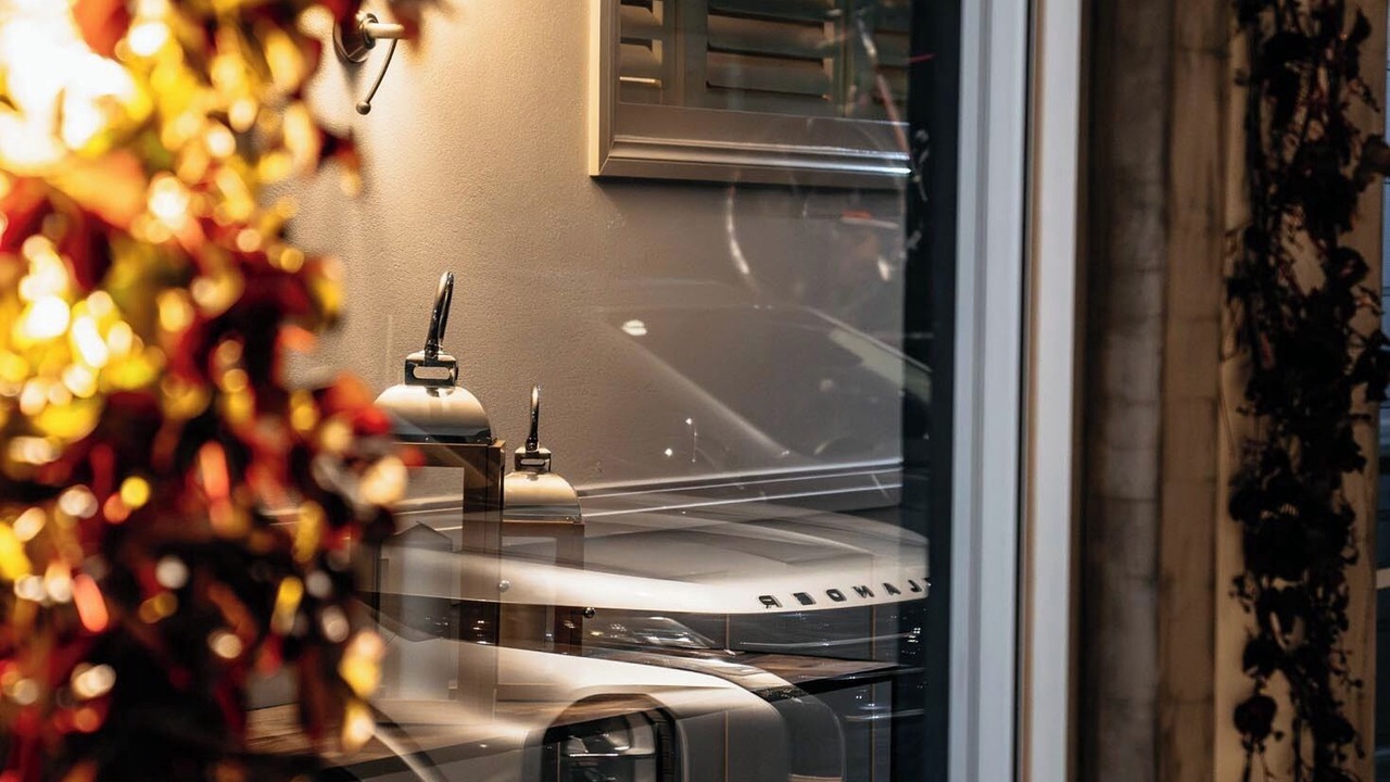 Photo of Outdoor in Orange