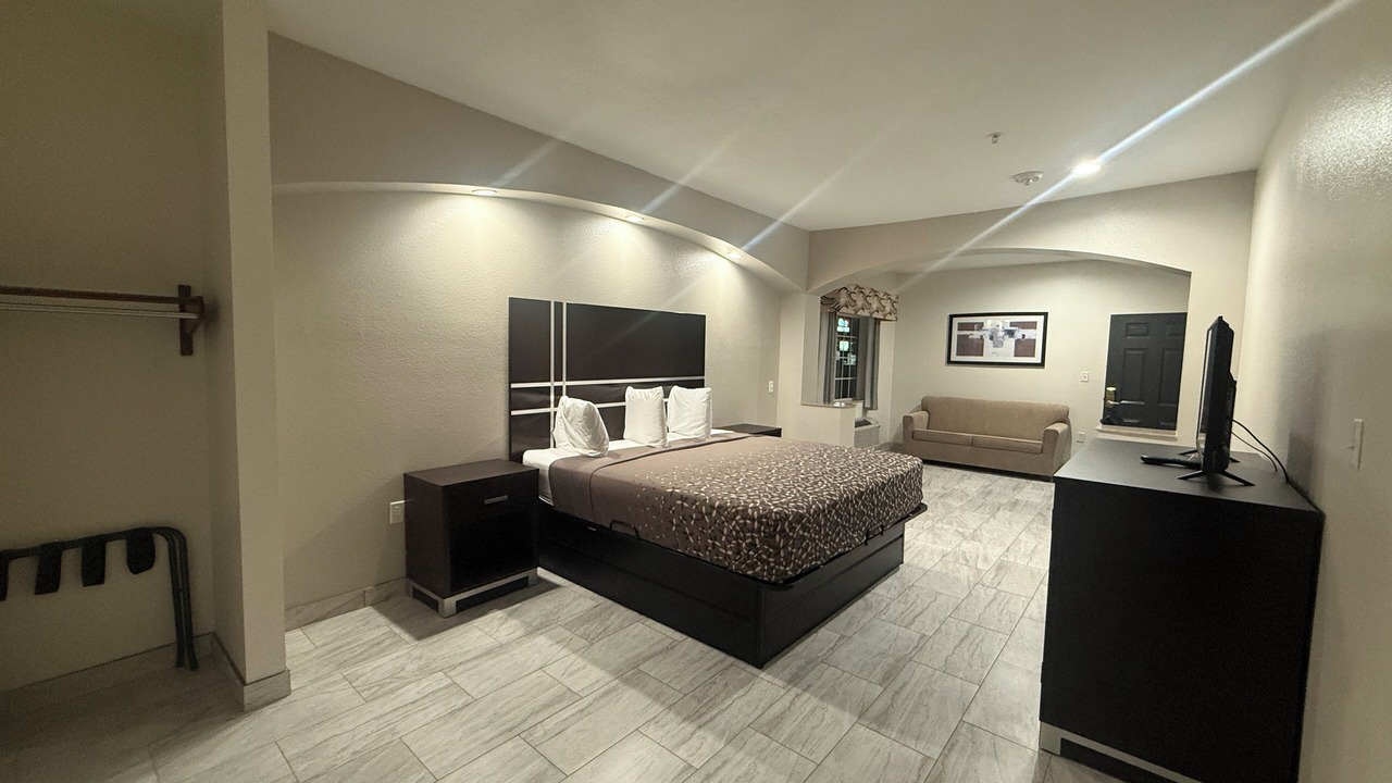 Photo of Bedroom in Baytown