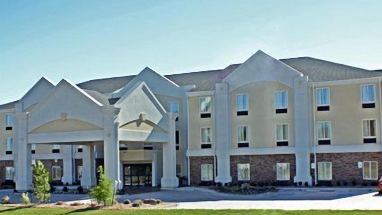 Photo of Buildings in Perry