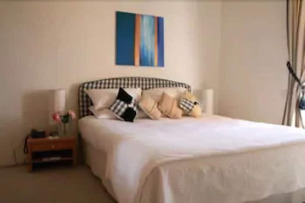 Photo of Bedroom in Castillon - Pujols Intercommunalite