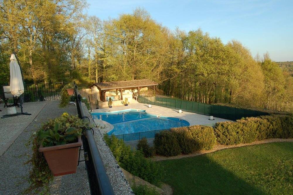 Photo of Outdoor in Castillon - Pujols Intercommunalite