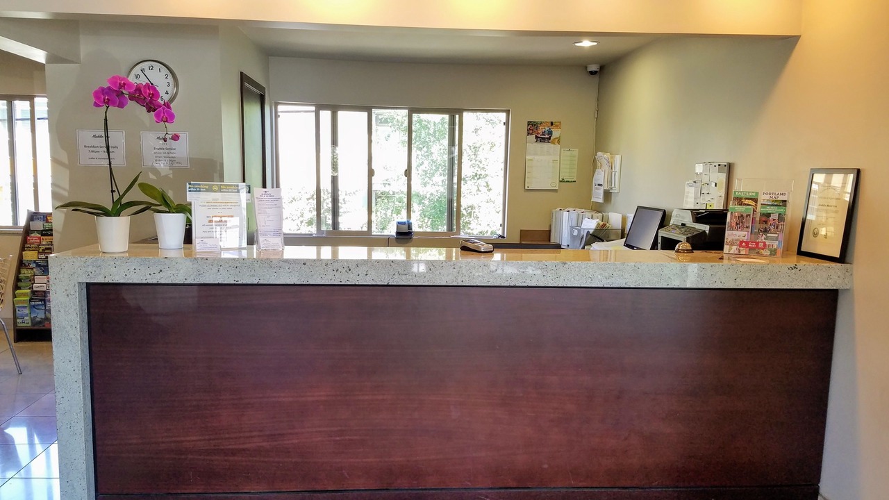 Photo of Others in Multnomah