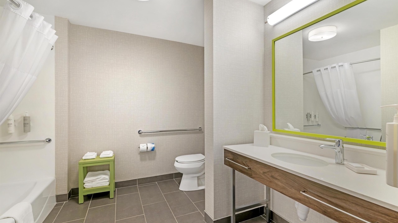 Photo of Bathroom in Junction City
