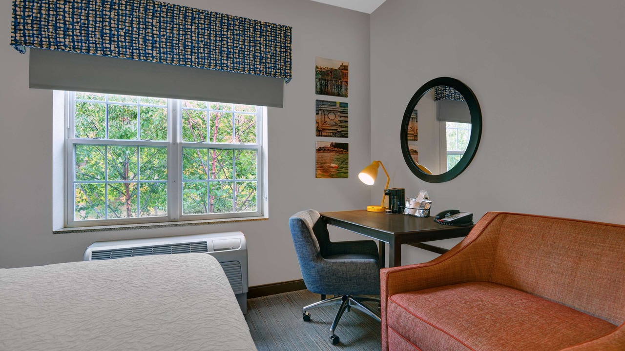 Photo of Bedroom in Bath