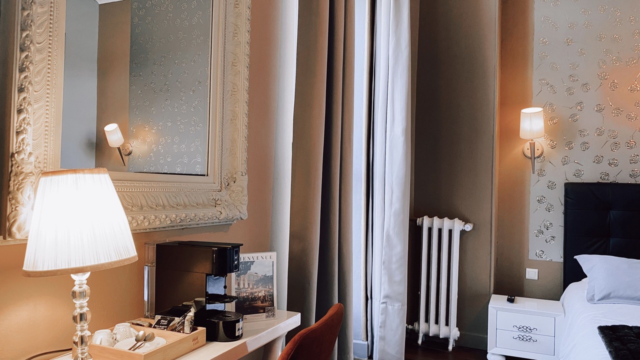 Photo of Bedroom in Nimes City Centre
