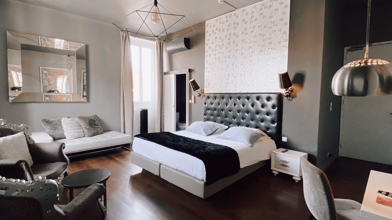 Photo of Bedroom in Nimes City Centre