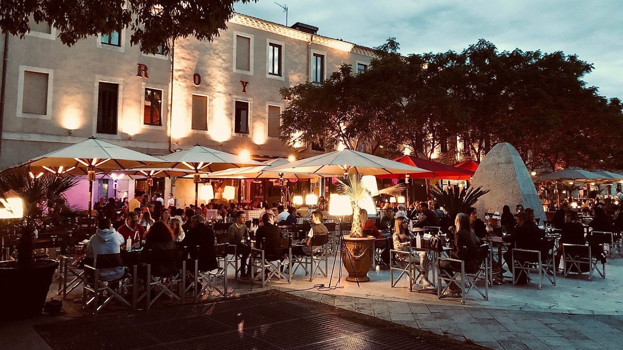 Photo of Patio Balcony in Nimes City Centre