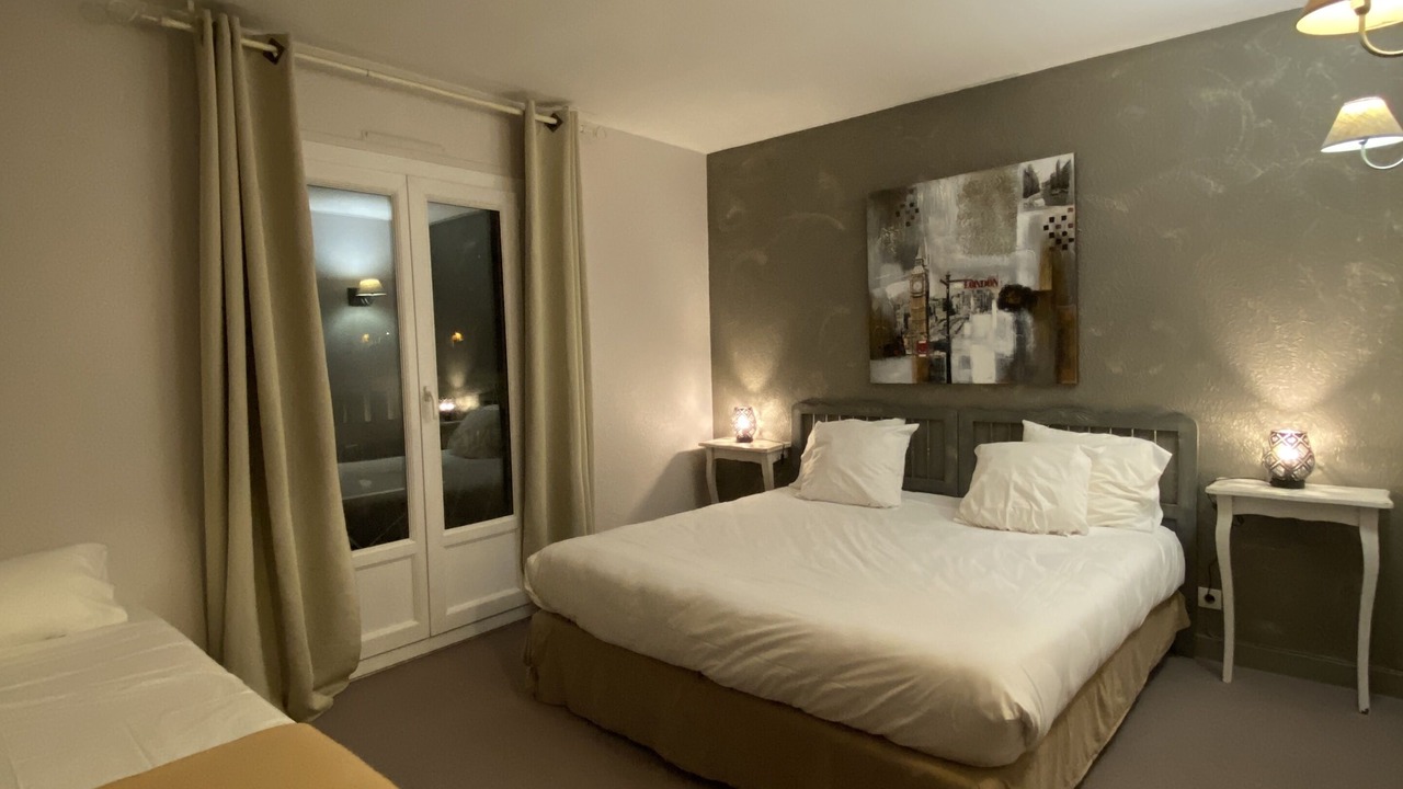 Photo of Bedroom in Rochemaure