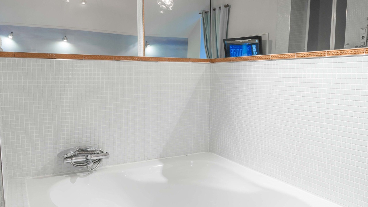 Photo of Bathroom in Castres