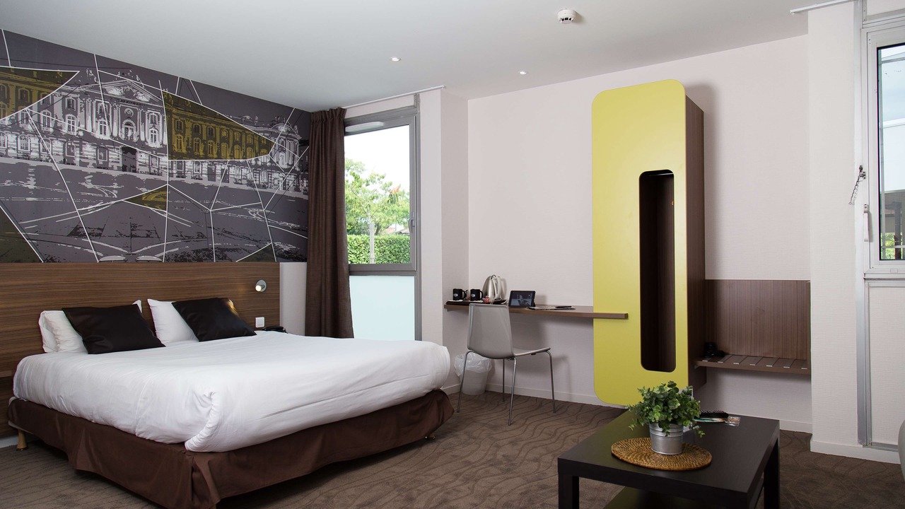Photo of Bedroom in Colomiers