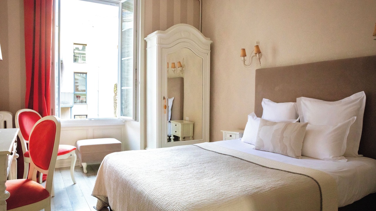 Photo of Bedroom in Downtown Angers