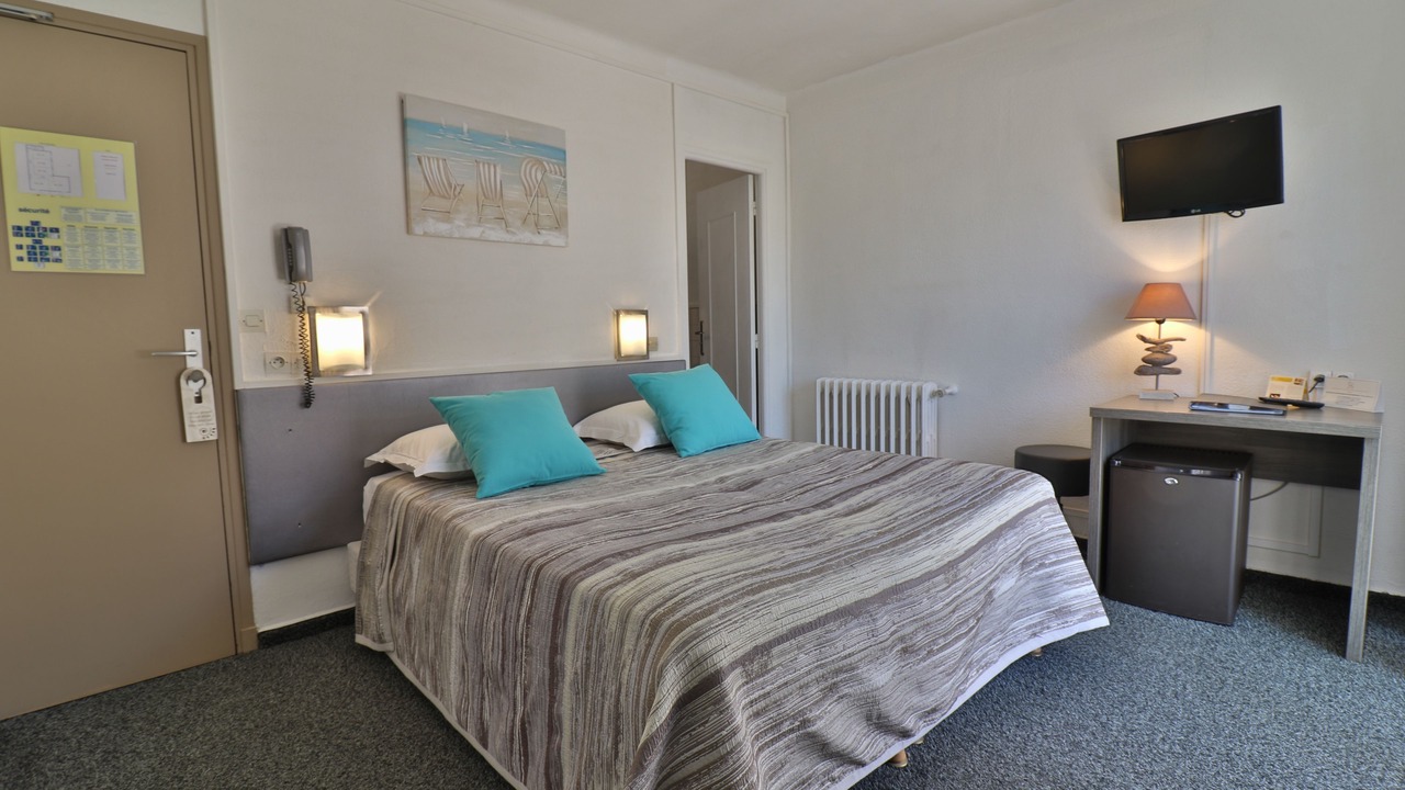 Photo of Bedroom in Sainte-Maxime City Centre