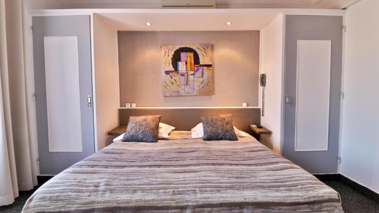 Photo of Bedroom in Sainte-Maxime City Centre