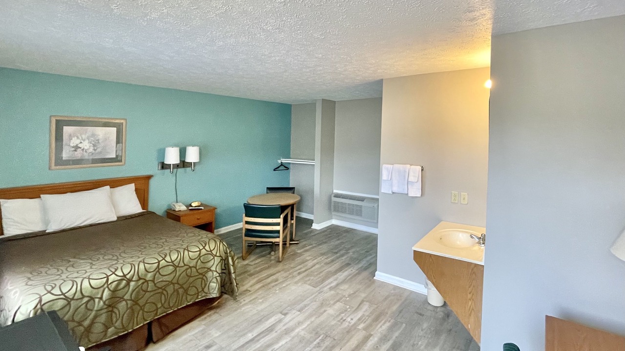 Photo of Bedroom in Livingston