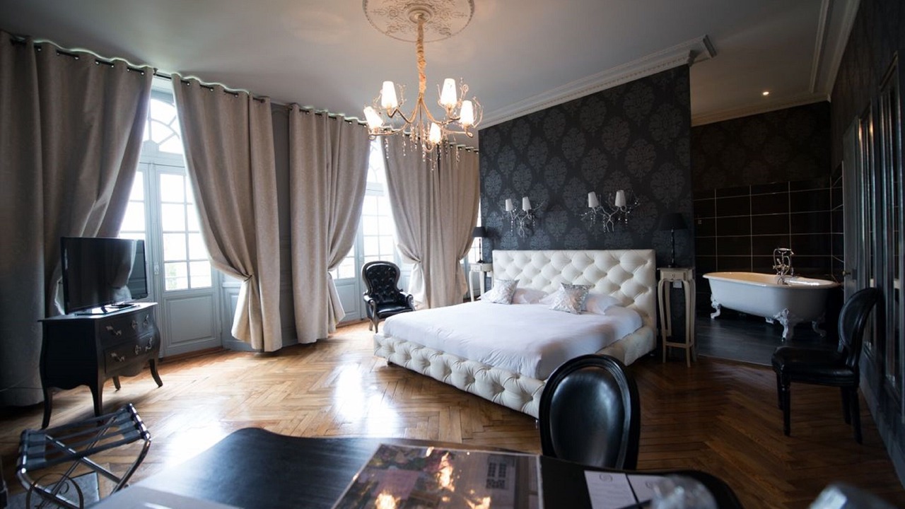 Photo of Bedroom in Laval