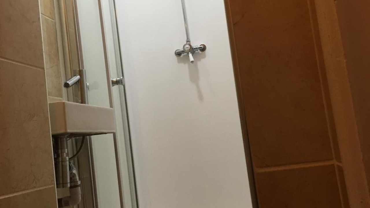 Photo of Others in Kennington