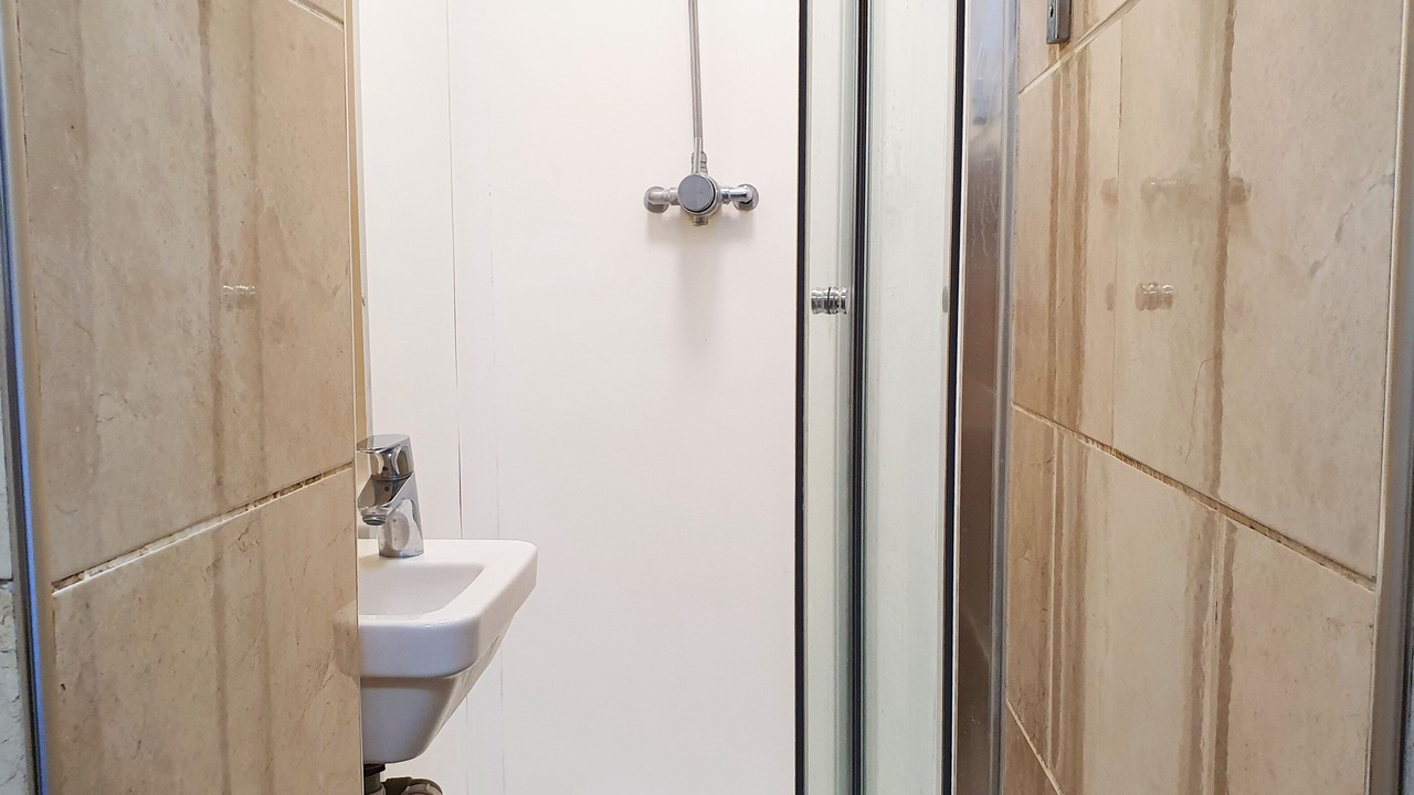 Photo of Others in Kennington