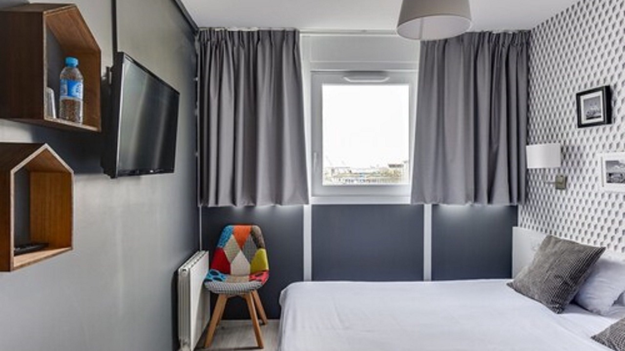 Photo of Bedroom in Saint-Nazaire