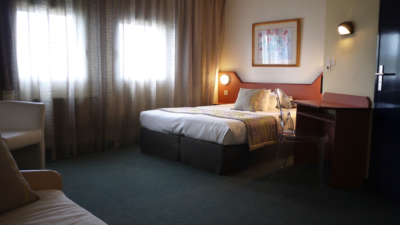 Photo of Bedroom in Vezin-le-Coquet