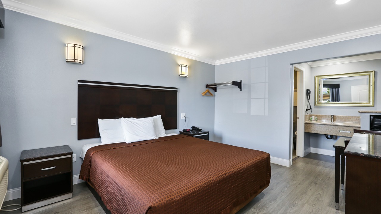 Photo of Bedroom in La Habra