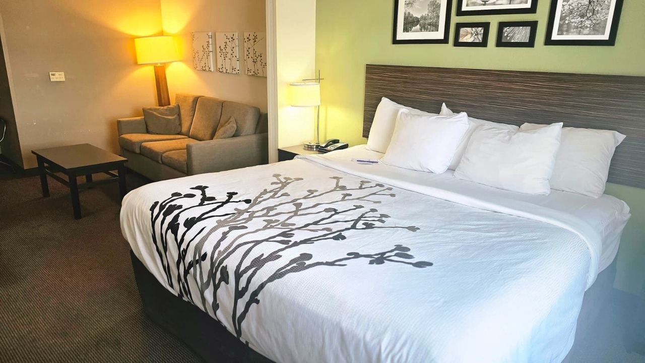 Photo of Bedroom in Harrisburg - Hershey