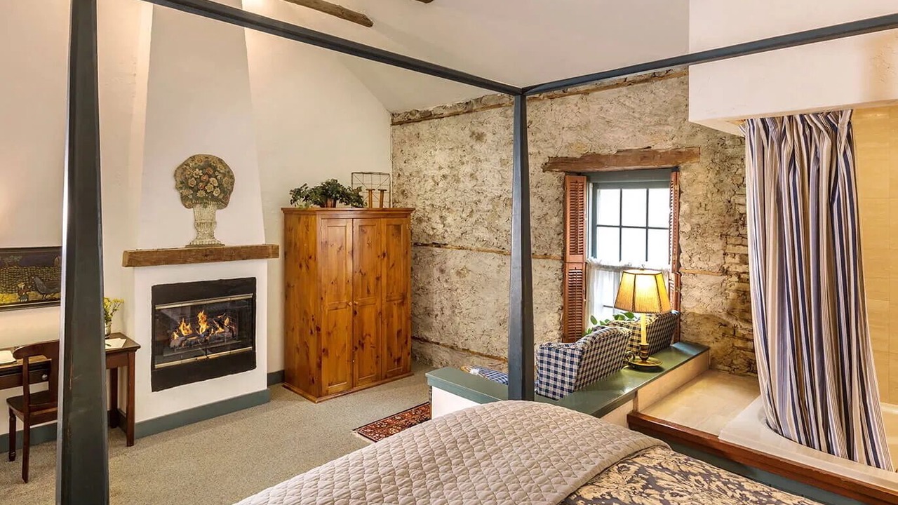 Photo of Livingroom in Cedarburg