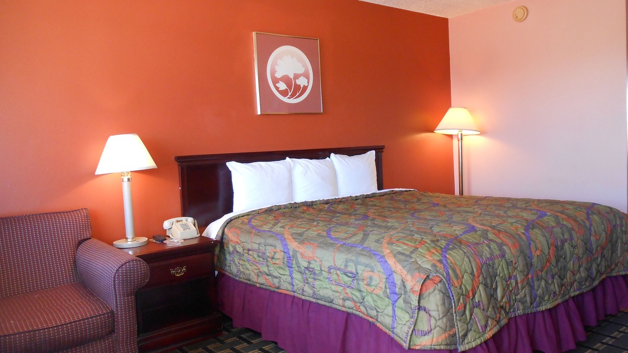 Photo of Bedroom in Siloam Springs