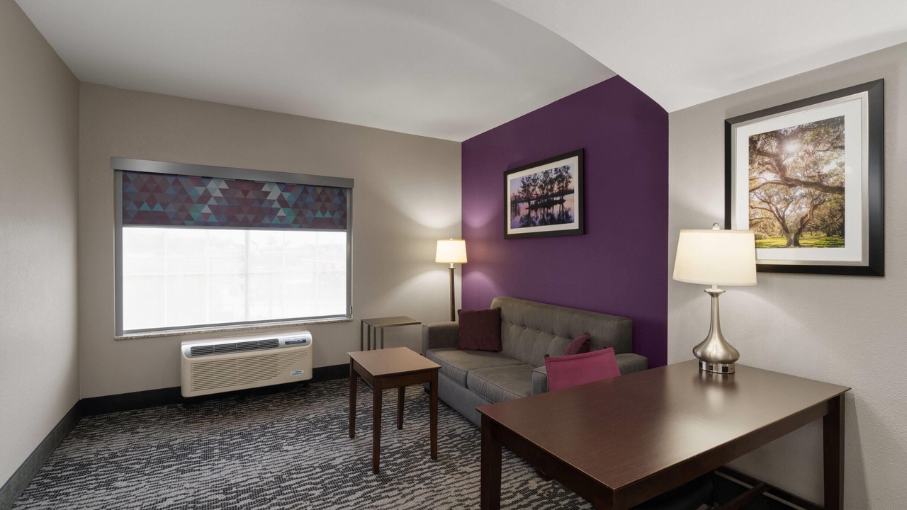 Photo of Bedroom in Broadmoor