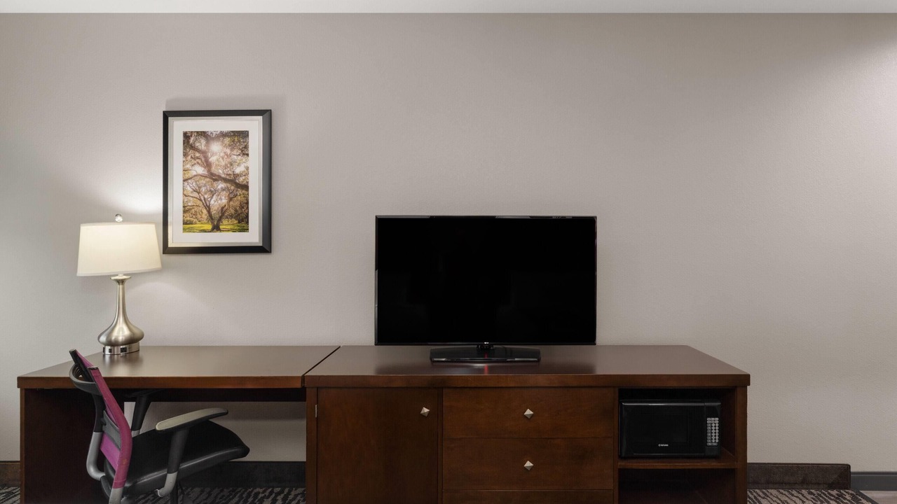 Photo of Bedroom in Broadmoor