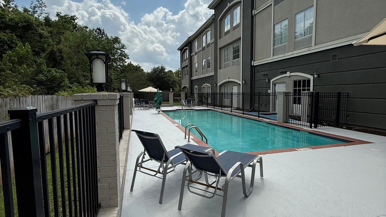 Photo of Outdoor in Broadmoor