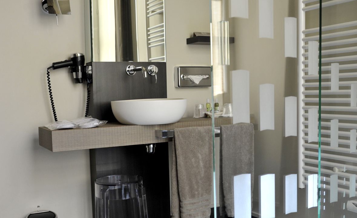 Photo of Bathroom in Villerest