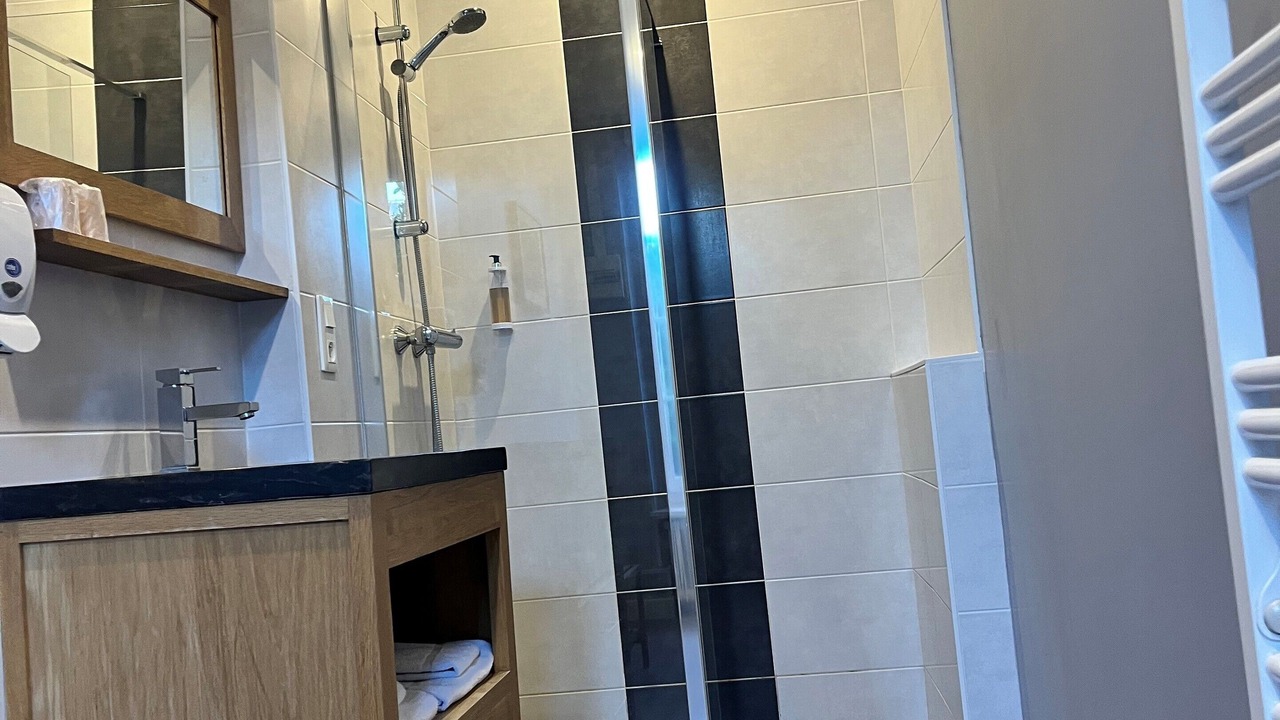 Photo of Bathroom in Redon