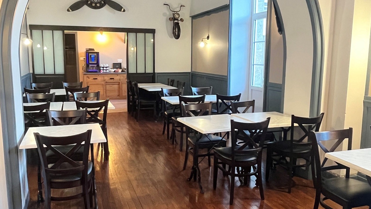 Photo of Others in Redon