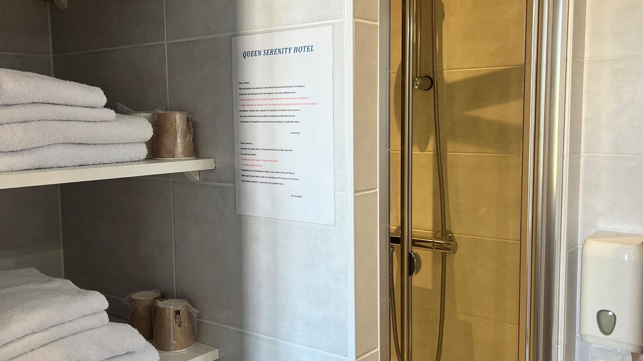 Photo of Bathroom in Redon