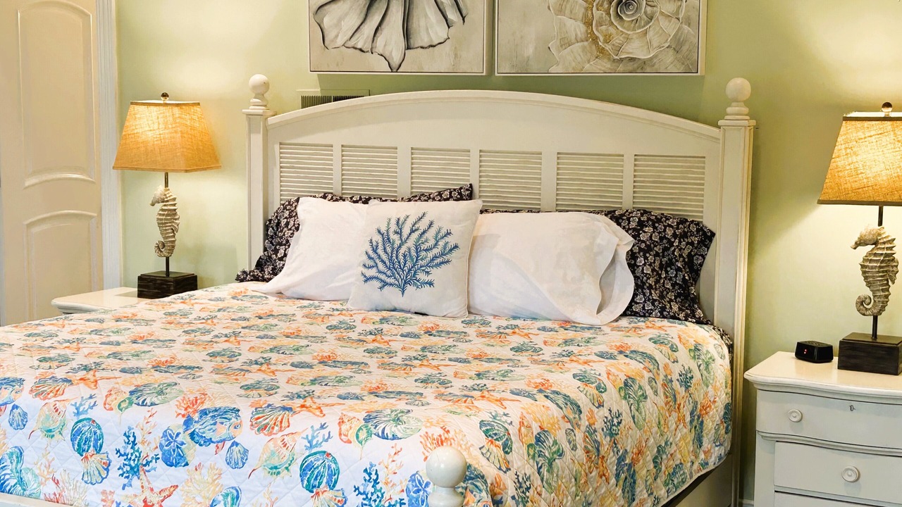 Photo of Bedroom in Falmouth Heights