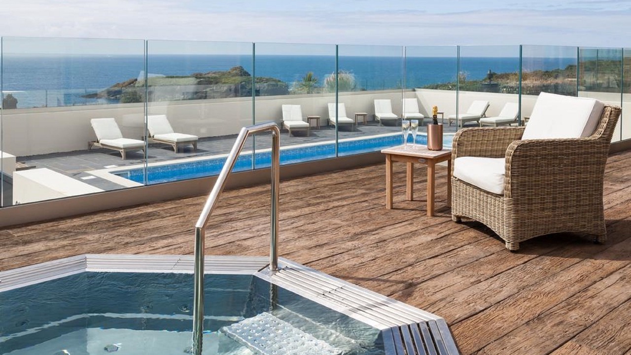 Photo of Outdoor in Mullion