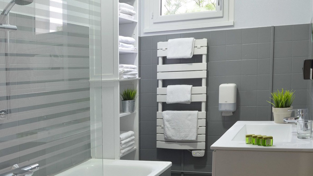 Photo of Bathroom in Saint-Marcel