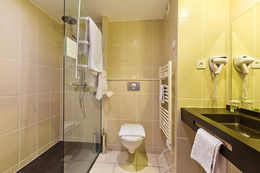 Photo of Bathroom in Mont-Dore