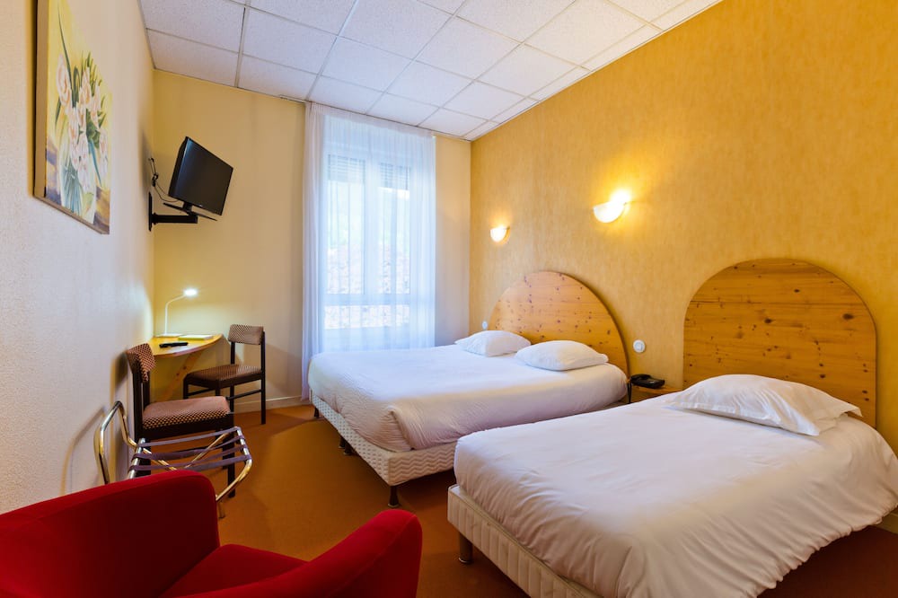 Photo of Bedroom in Mont-Dore