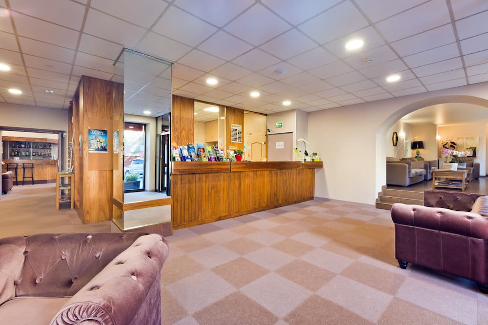 Photo of Others in Mont-Dore