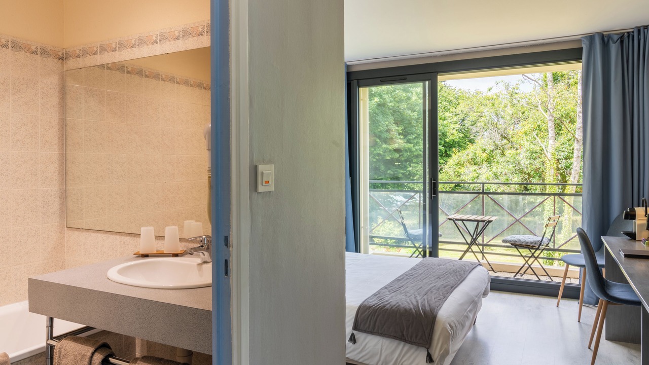 Photo of Patio Balcony in Saint-Thegonnec Loc-Eguiner