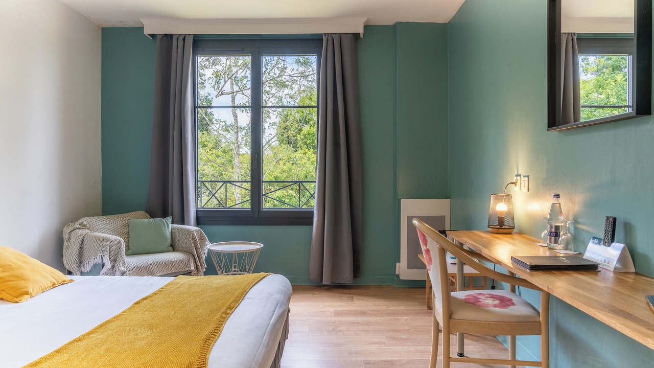 Photo of Bedroom in Saint-Thegonnec Loc-Eguiner